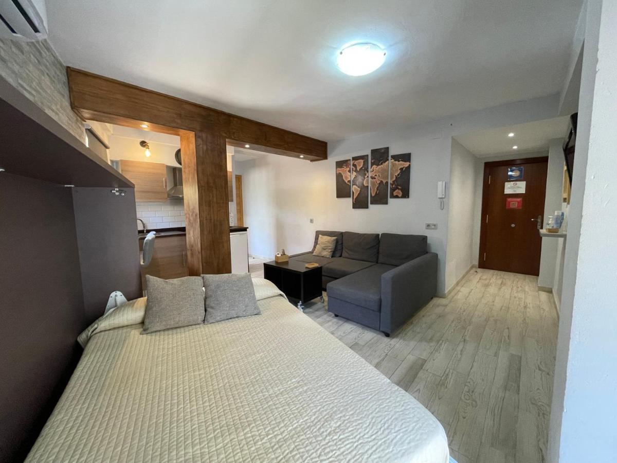 Apartamentos Elysium Торремолінос Екстер'єр фото